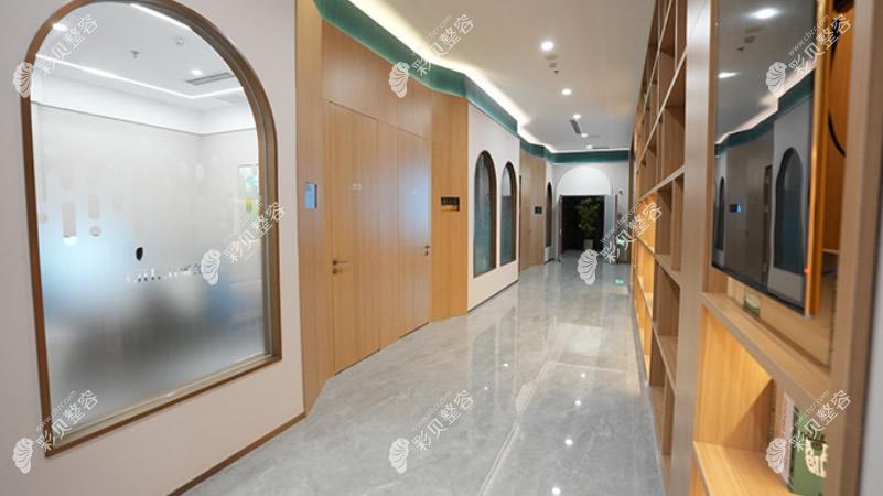 北京丽合医疗美容医院医院走廊